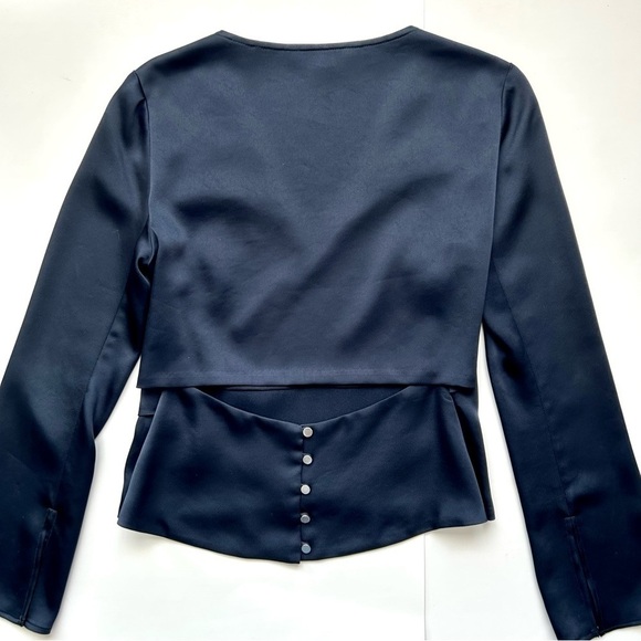 Intermix Navy Blue Satin Open Button Back Long Sleeve V-Neck Cutout Blouse XS - Picture 5 of 7